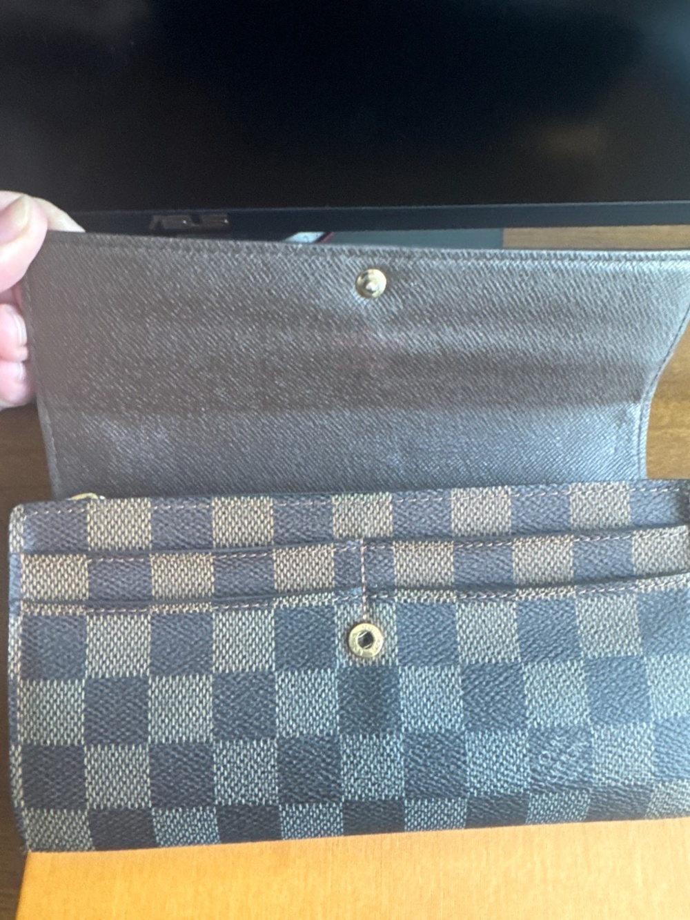 LV wallets!! 💯 Authentic! - Picture 3 of 10